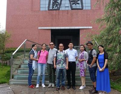 新加坡中国文化交流中心访问团来重庆艺术学校考察